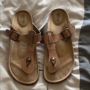 Mossimo supply co brass sandals